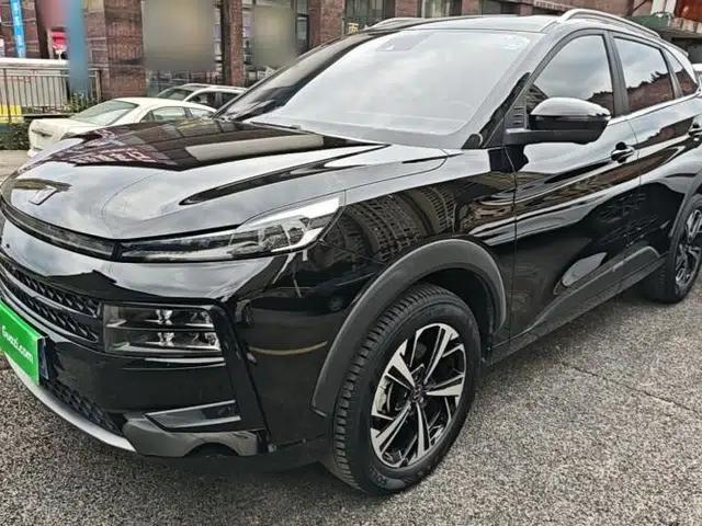 SOL QX 2021 300T DCT Prestige Smart Connectivity Version
