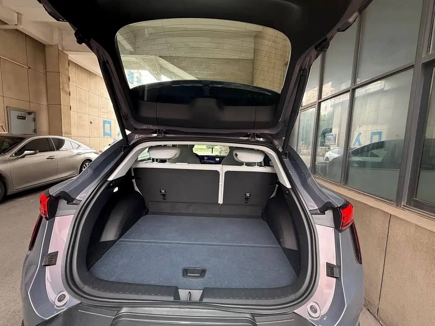 Buick E4 2023 Smart Edition — миниатюра 17
