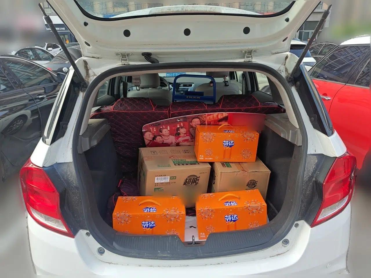 Chevrolet Lova RV 2016 1.5L Automatic Comfort Edition — миниатюра 19