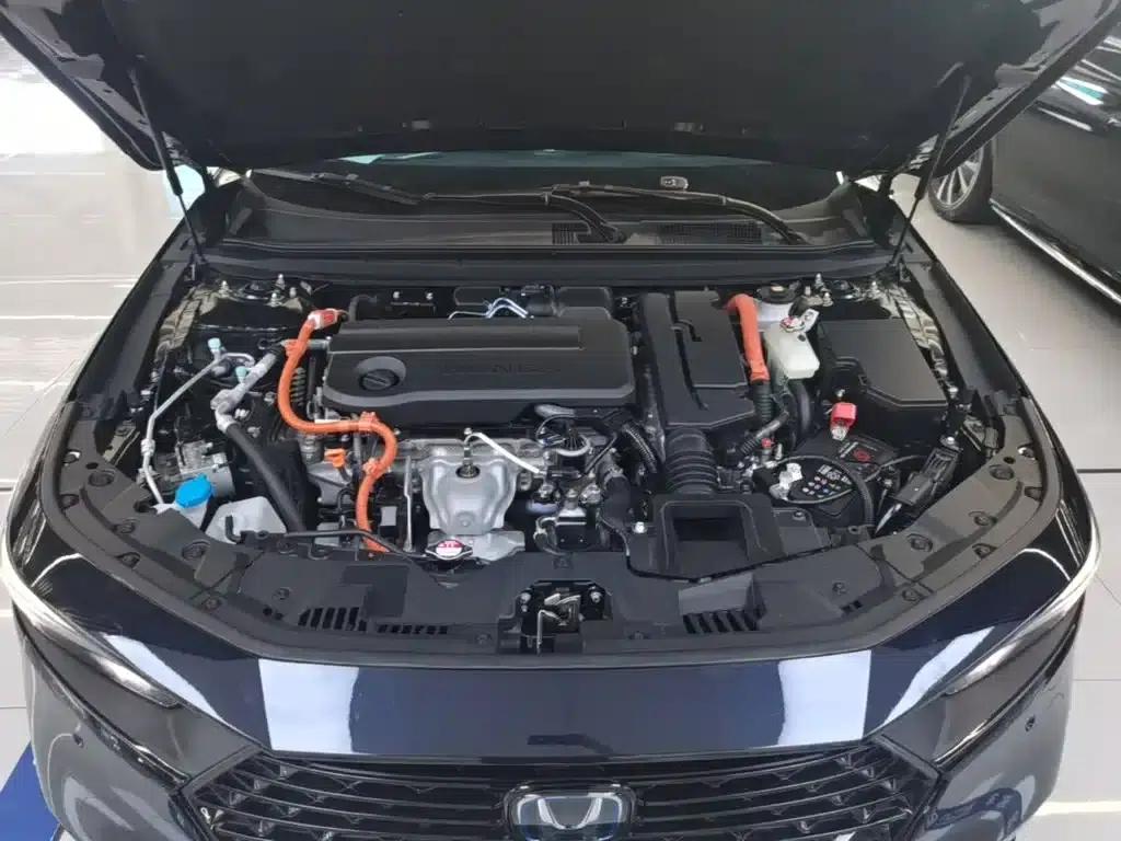 Accord PHEV 2023 2.0L e:PHEV Premium Edition — миниатюра 20