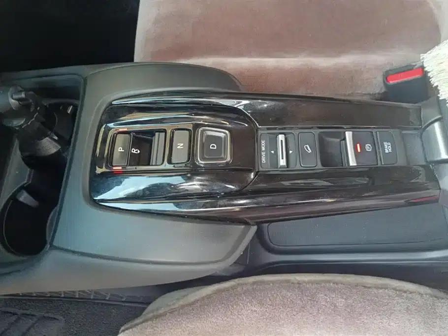 Honda HR-V 2023 2.0L e:HEV Dynamic Edition — миниатюра 16