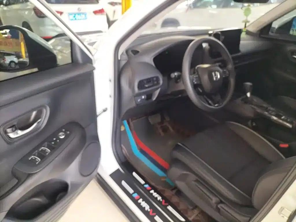 Honda HR-V 2023 240TURBO Sporty Edition — миниатюра 12