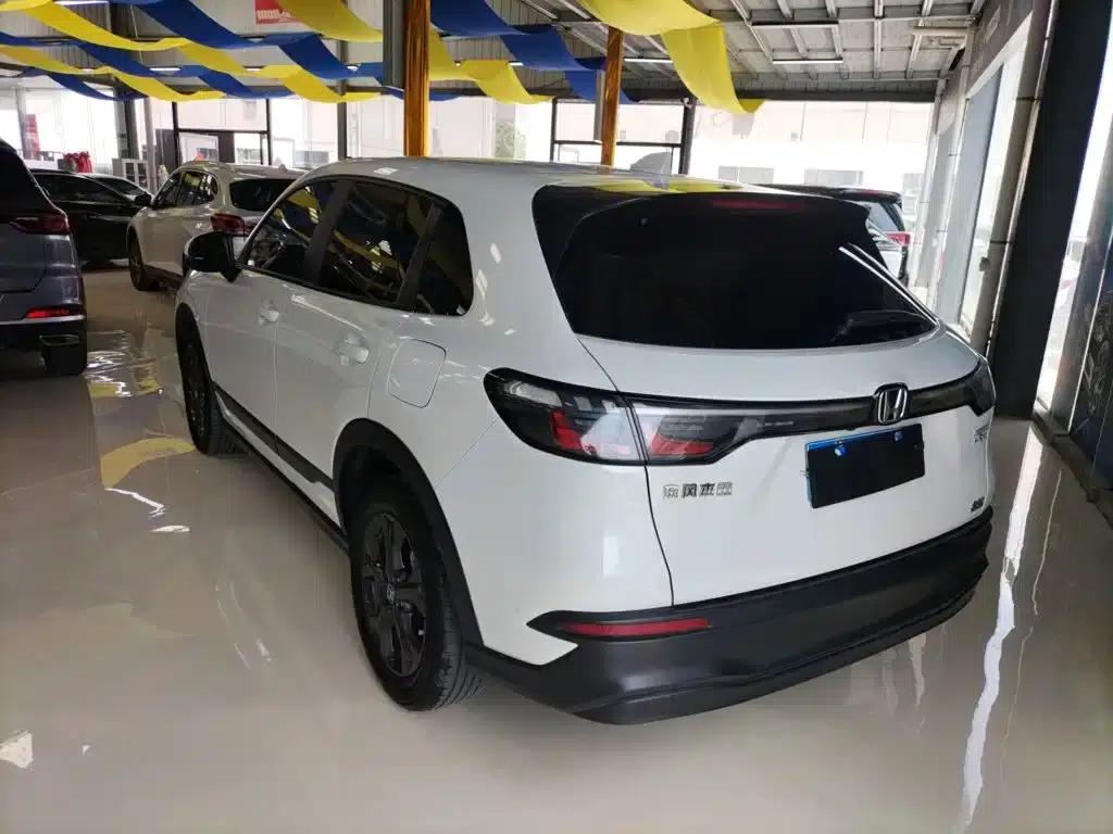 Honda HR-V 2023 240TURBO Sporty Edition — миниатюра 23