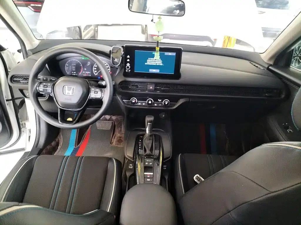 Honda HR-V 2023 240TURBO Sporty Edition — миниатюра 6