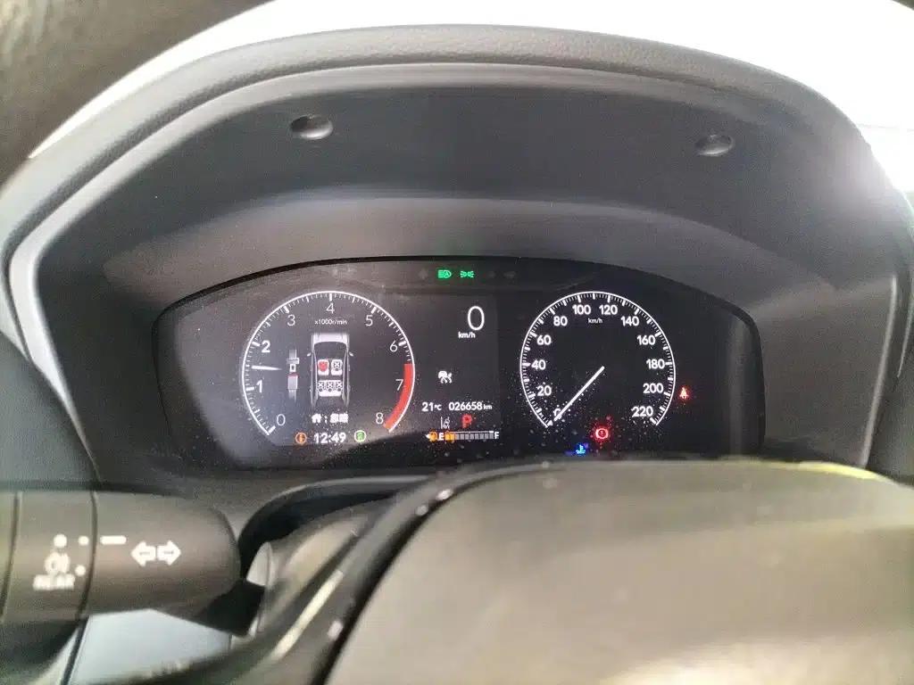 Honda HR-V 2023 240TURBO Sporty Edition — миниатюра 8