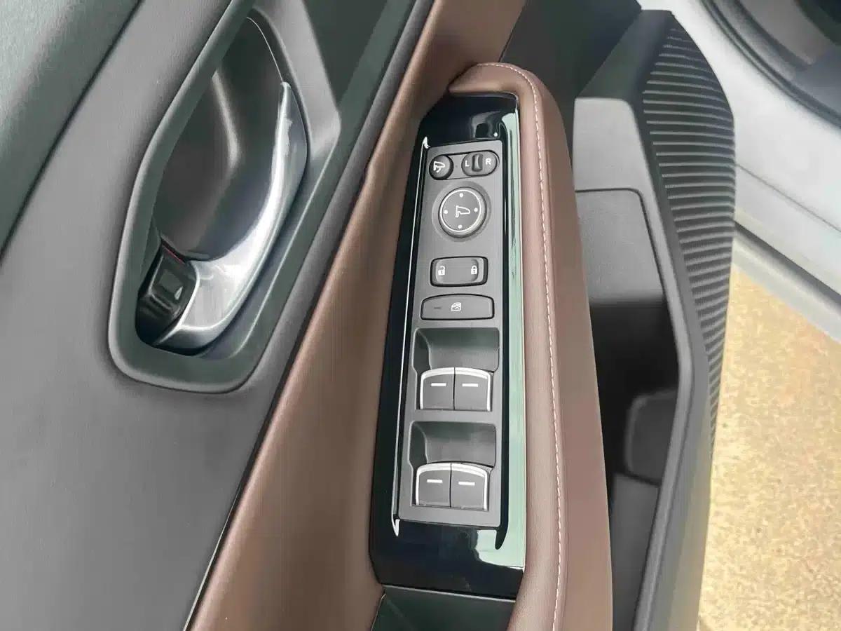 Inspire New Energy 2023 e:PHEV Smart Supreme Edition — миниатюра 6