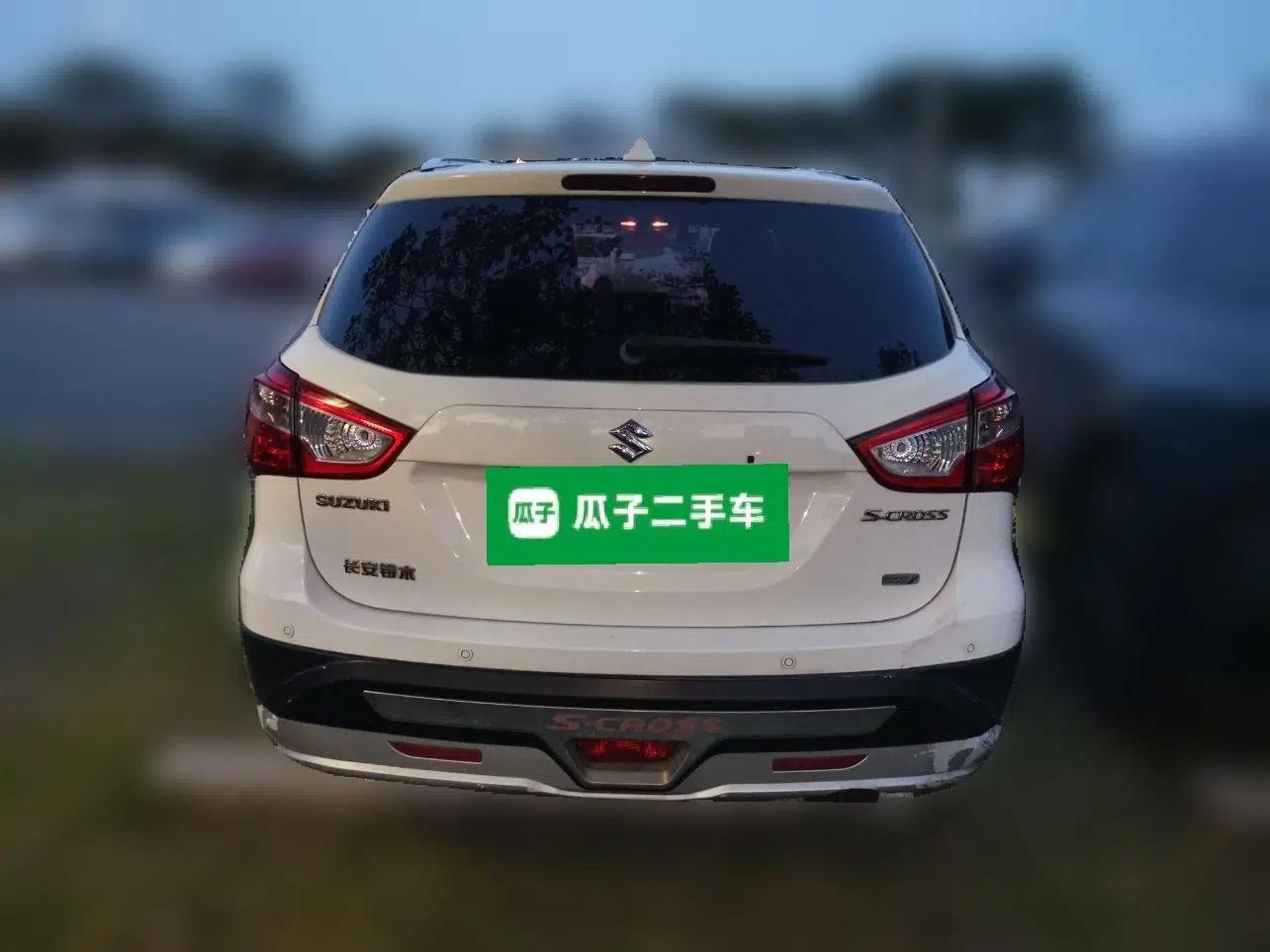 Suzuki S-Cross 2014 1.6L Manual Two-Wheel Drive Elite Model — миниатюра 5