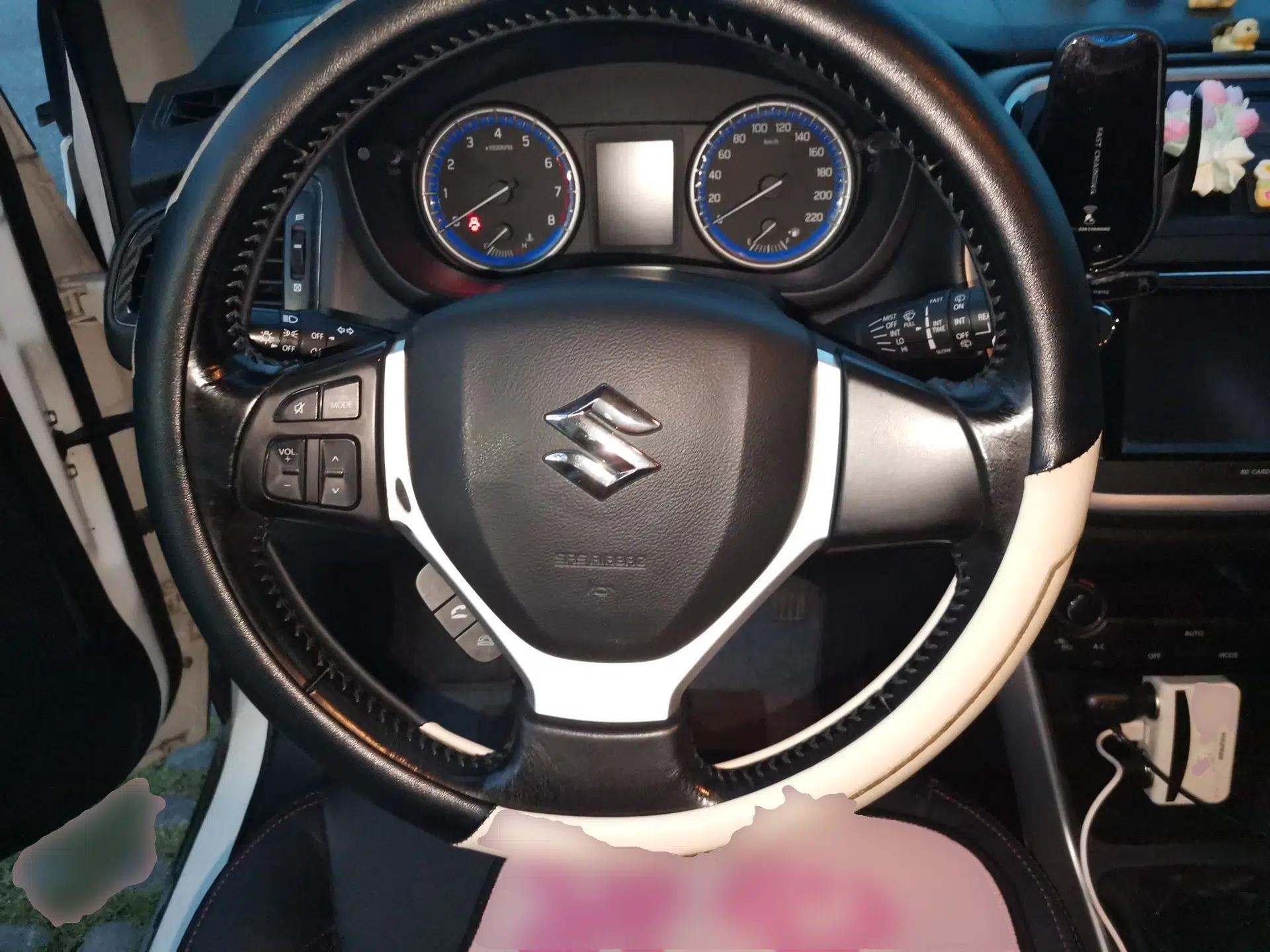 Suzuki S-Cross 2014 1.6L Manual Two-Wheel Drive Elite Model — миниатюра 10