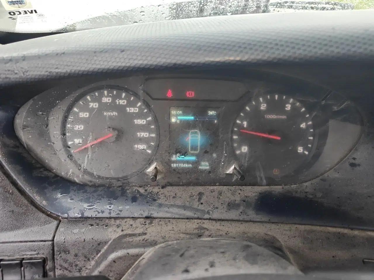 Iveco Eurocargo — миниатюра 11