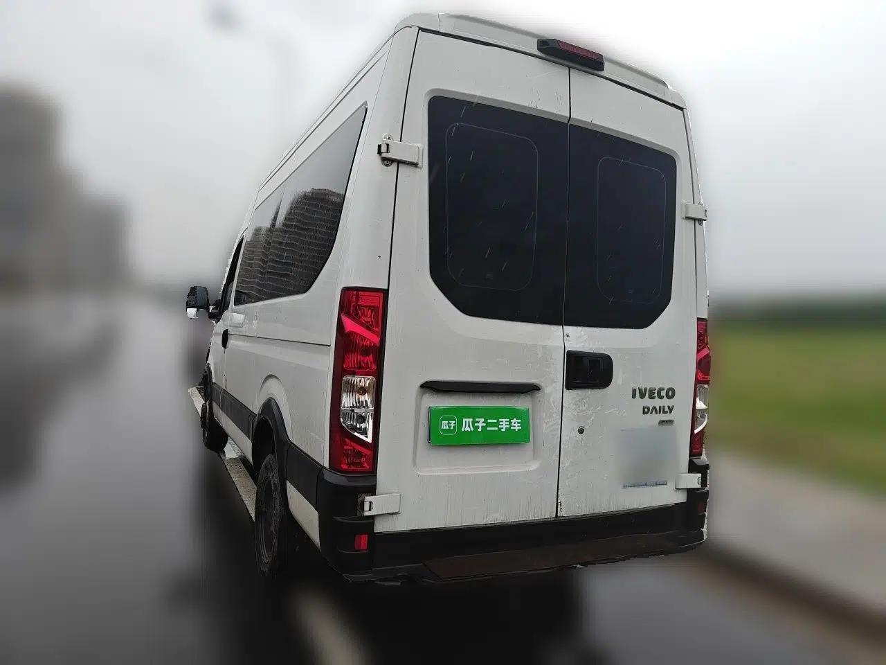 Iveco Eurocargo — миниатюра 4