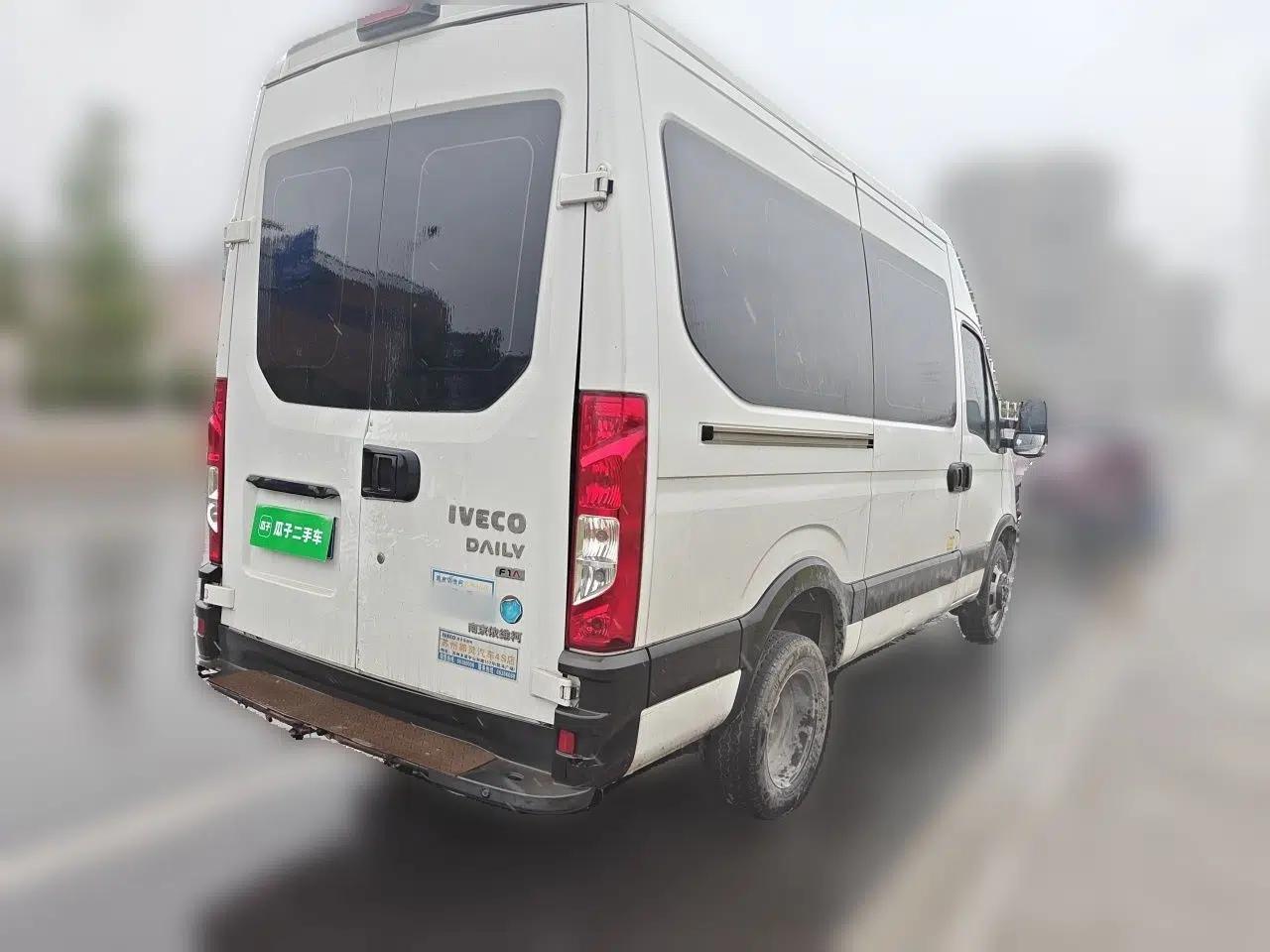 Iveco Eurocargo — миниатюра 6