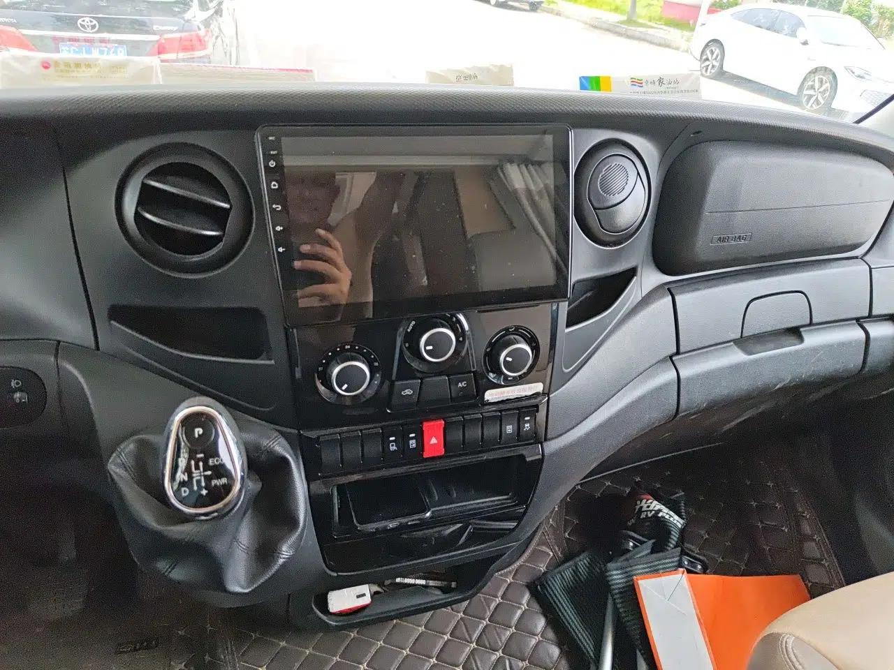 Iveco Eurocargo — миниатюра 13