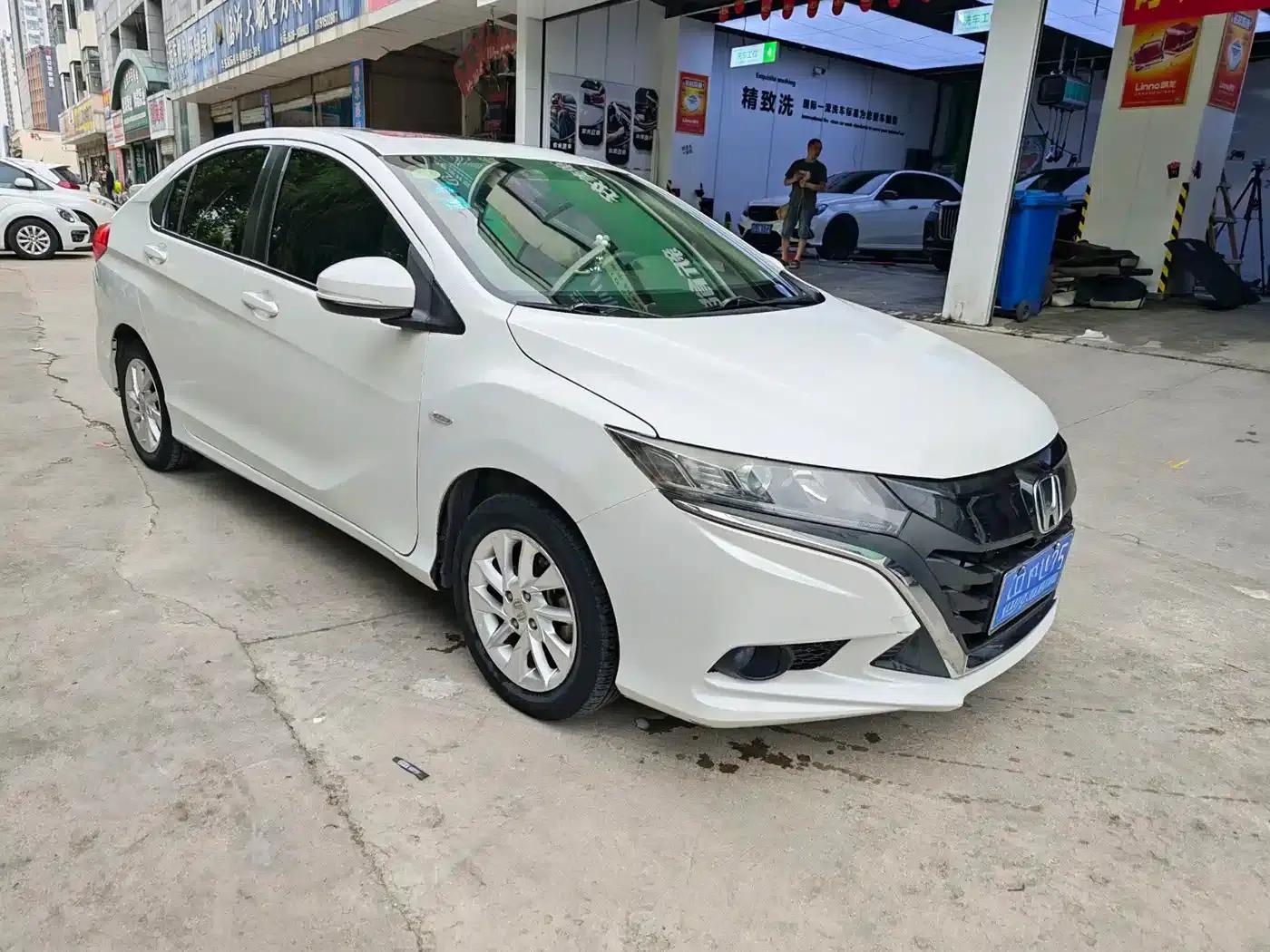 2017 Honda Crider 1.5L CVT Comfort Edition — миниатюра 6