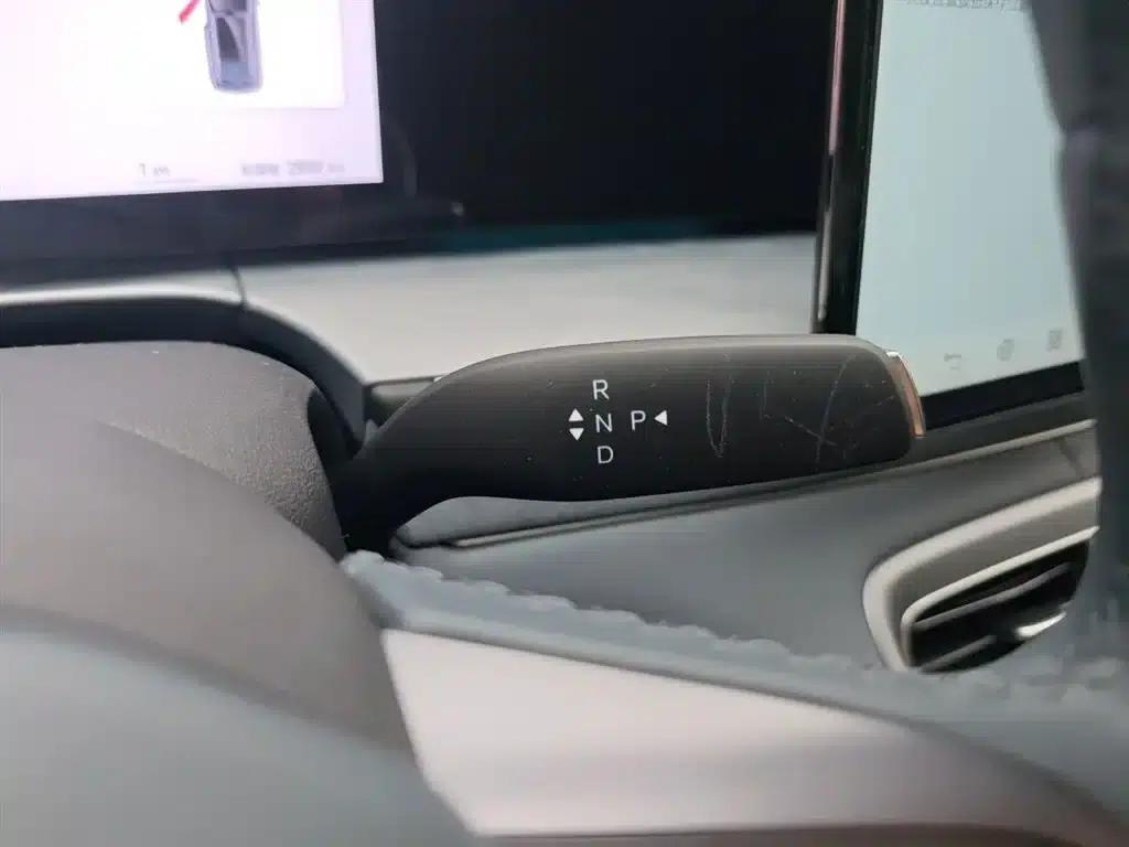 Hiace 07 DM-i 2025 Model 150 Navigator+ Edition — миниатюра 15