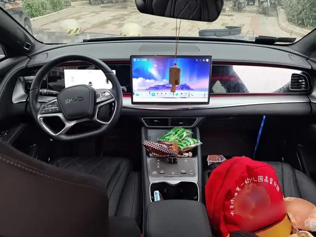 Hiace 07 EV 2024 Model 610 Long Range Version — миниатюра 13
