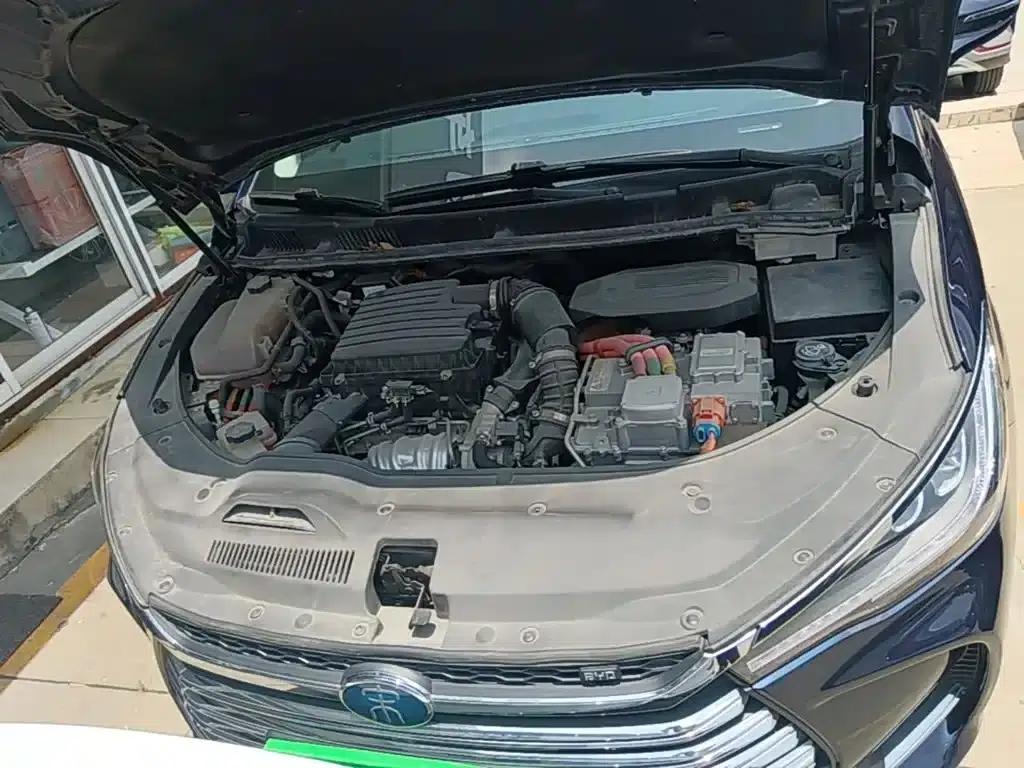 Song MAX New Energy 2019 DM 1.5T Intelligent Connected 7-Seater National VI Emission Standard — миниатюра 20