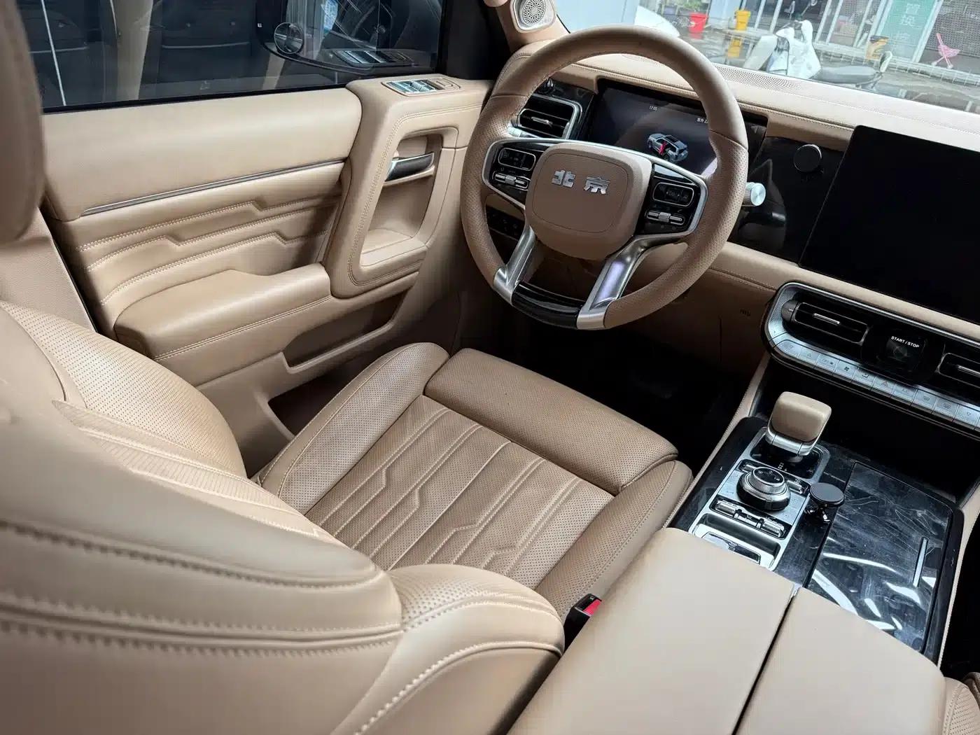 Beijing BJ60 Extended Range 2024 Model, 7-Seater Extended Range Advanced Edition — миниатюра 10