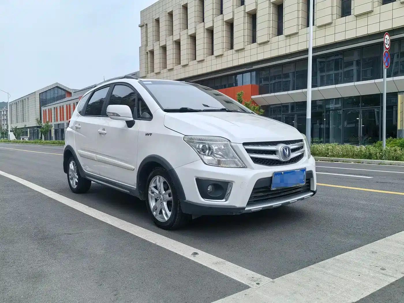 Changan CX20 2014 1.4L Manual Sport Edition (National V Emission Standard) — миниатюра 3