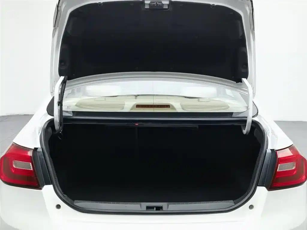 Great Wall C30 2016 1.5L Manual Deluxe Edition — миниатюра 16