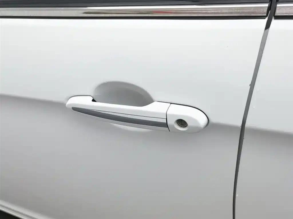 Great Wall C30 2016 1.5L Manual Deluxe Edition — миниатюра 18