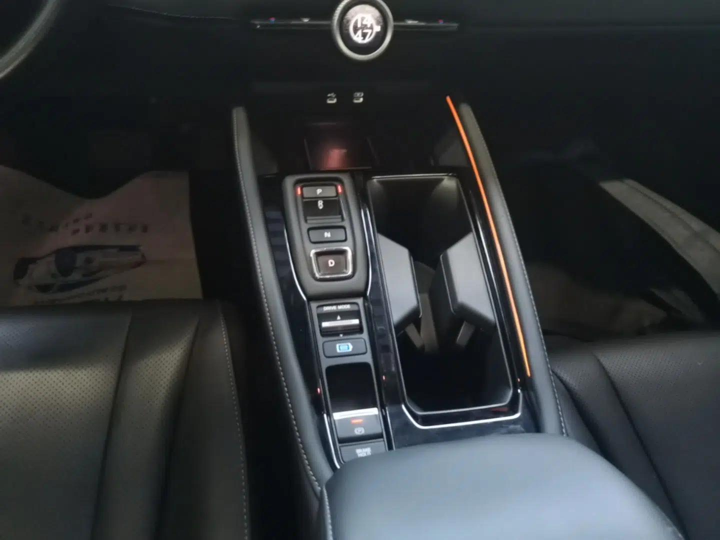 Honda Accord New Energy 2023 2.0L ePHEV Prestige Edition — миниатюра 16