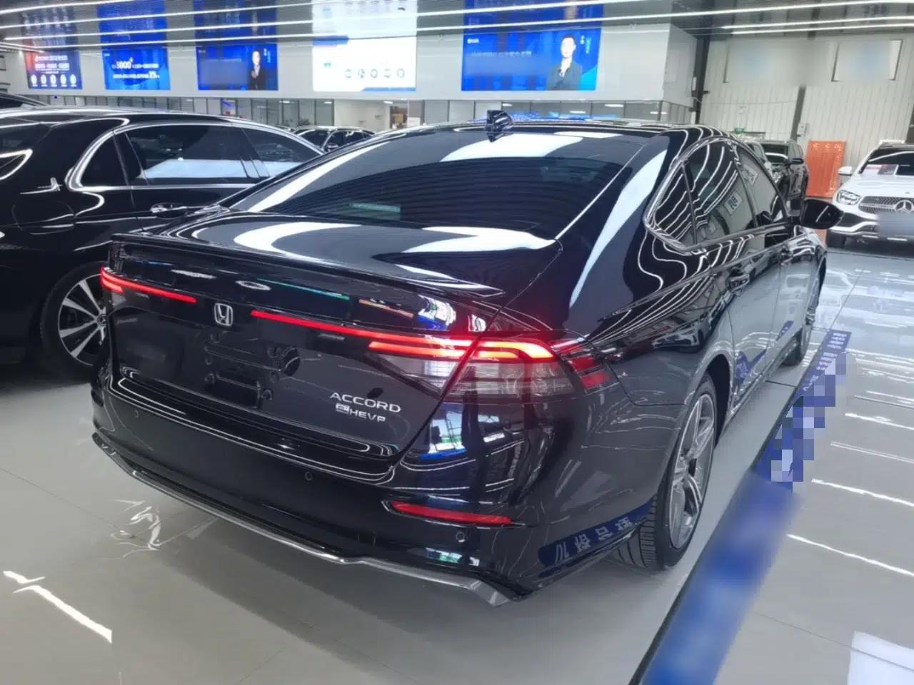 Honda Accord New Energy 2023 2.0L ePHEV Prestige Edition — миниатюра 6