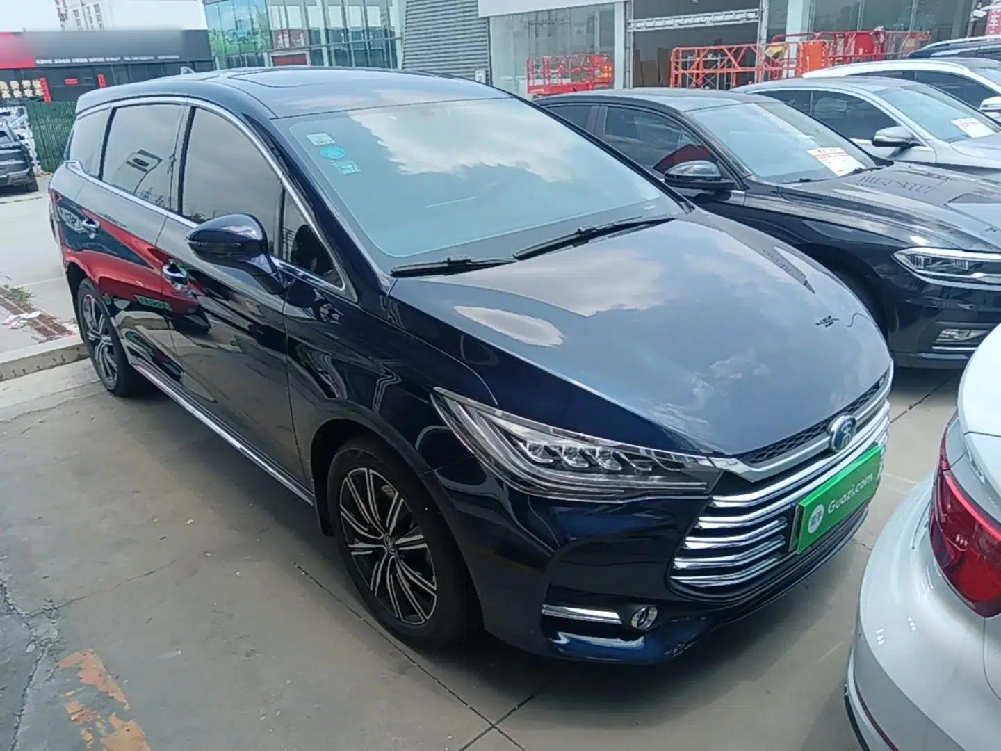 BYD Song MAX New Energy 2019 DM 1.5T Smart Connect Advanced 7-Seater China VI Standard — миниатюра 12