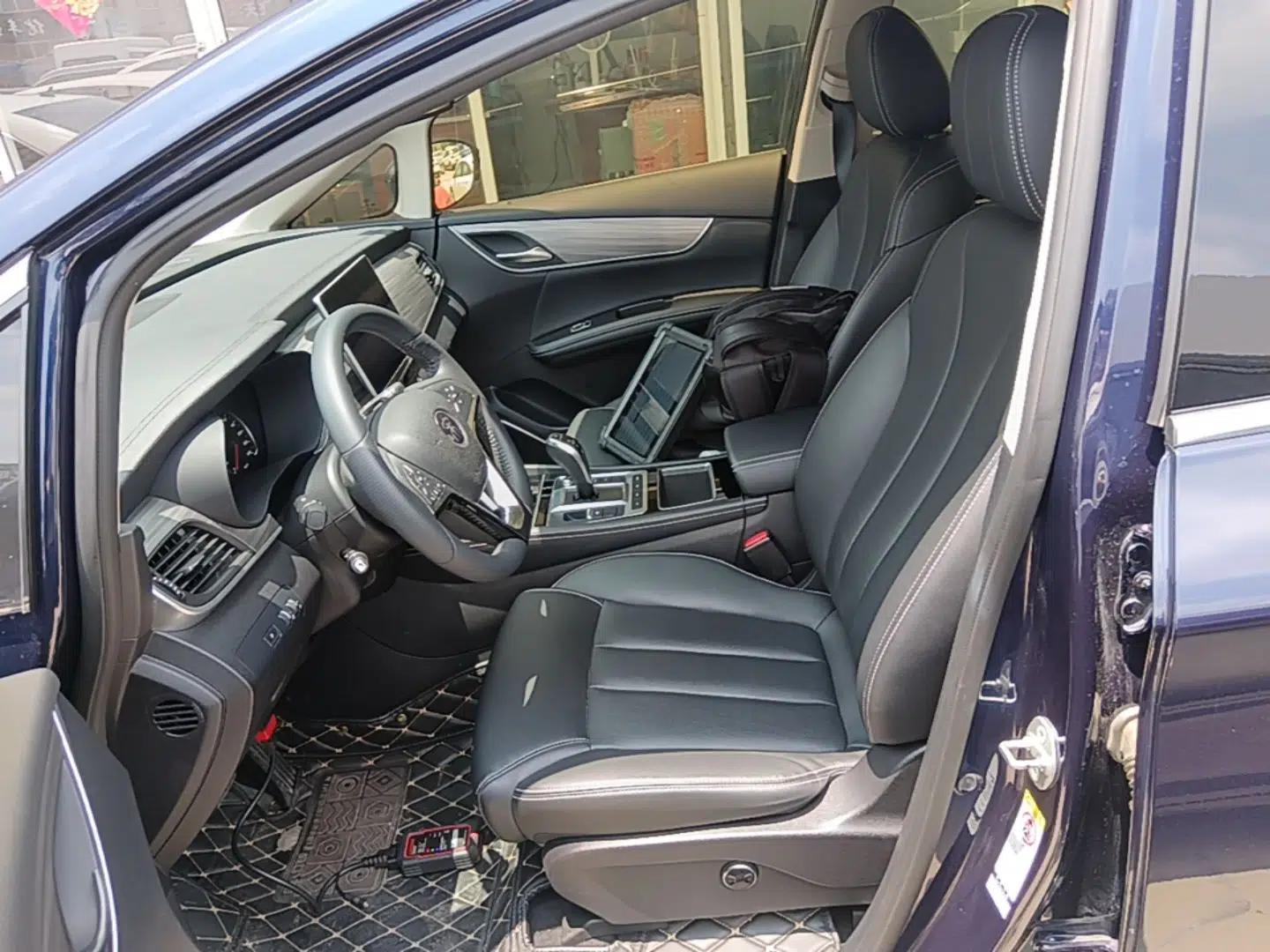 BYD Song MAX New Energy 2019 DM 1.5T Smart Connect Advanced 7-Seater China VI Standard — миниатюра 22