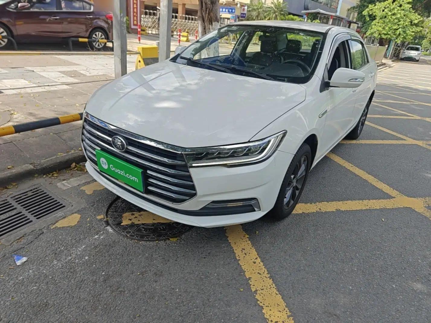 BYD Qin 2019 1.5L Automatic Luxury Model — миниатюра 1