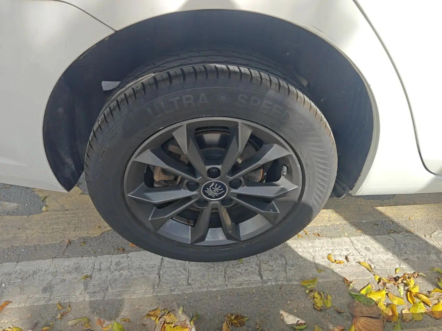 BYD Qin 2019 1.5L Automatic Luxury Model — миниатюра 11