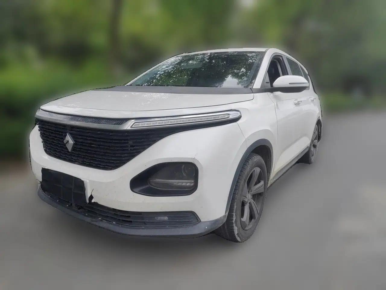 Baojun RM-5 2019 1.5T CVT Elite Version with 24-Hour Online Service 6 Seats — миниатюра 1