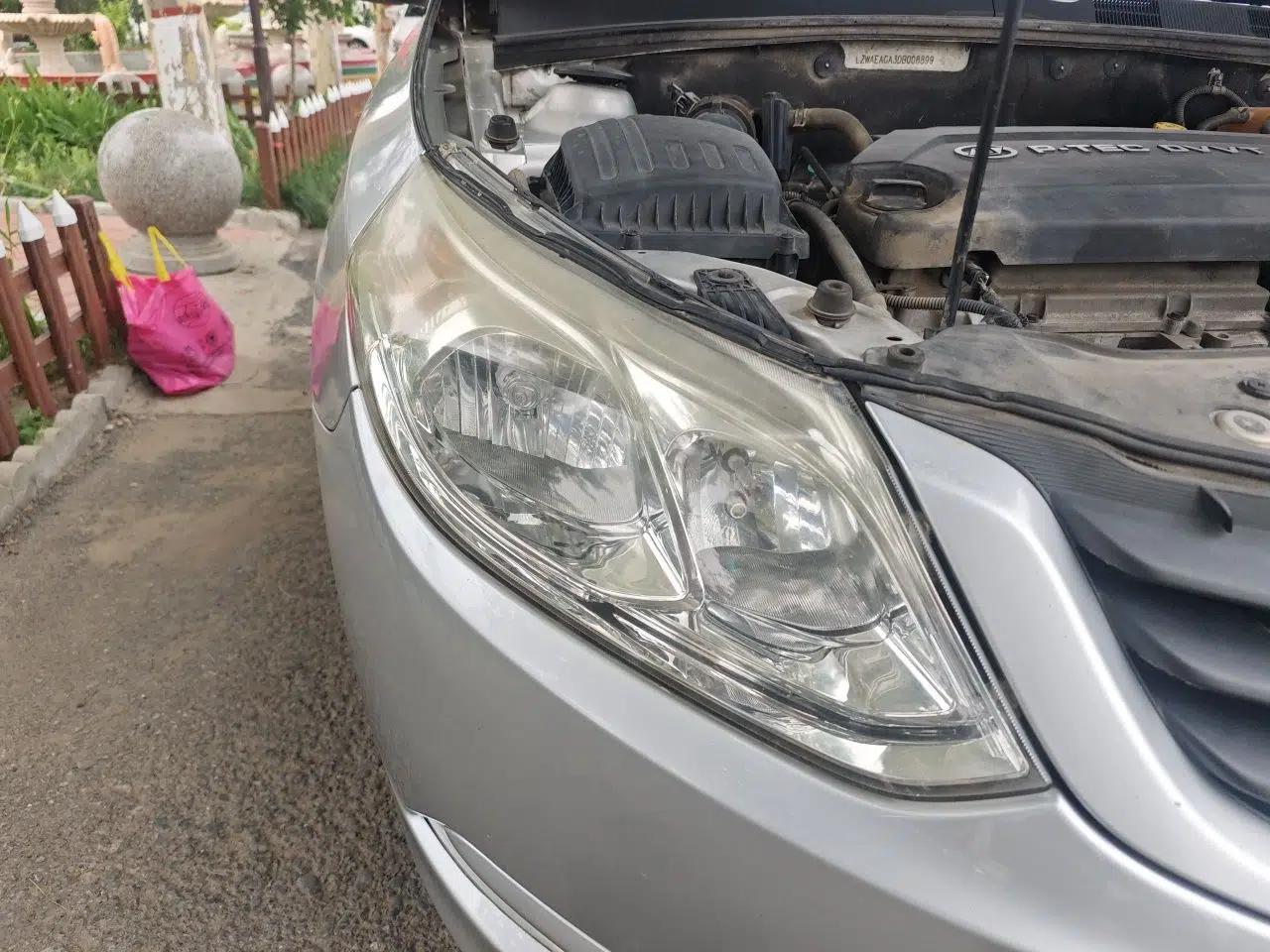 Baojun 630 2011 1.5L manual Comfort trim level — миниатюра 7