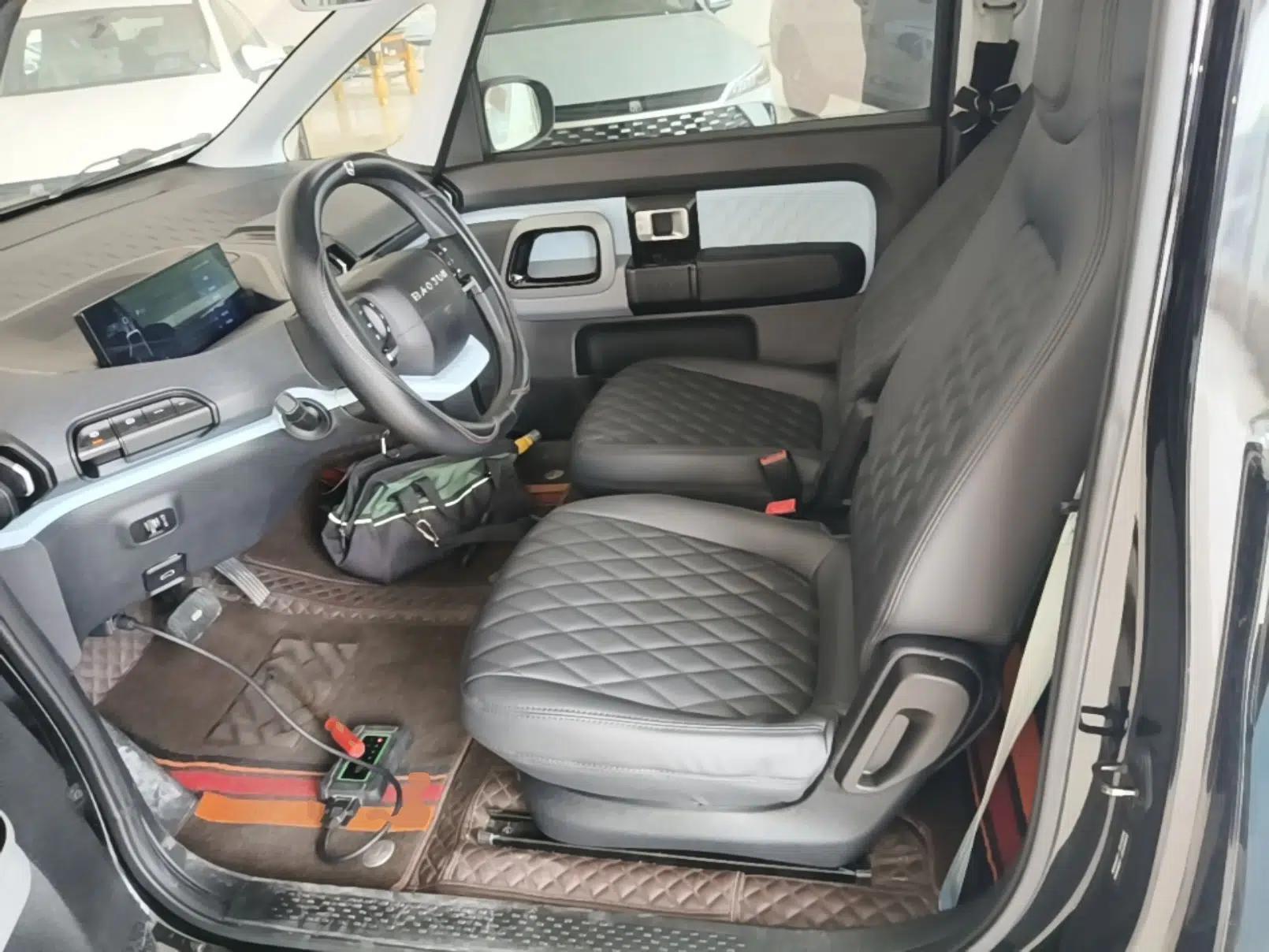 Baojun E300 2020 Plus Interstellar Smart Edition — миниатюра 17