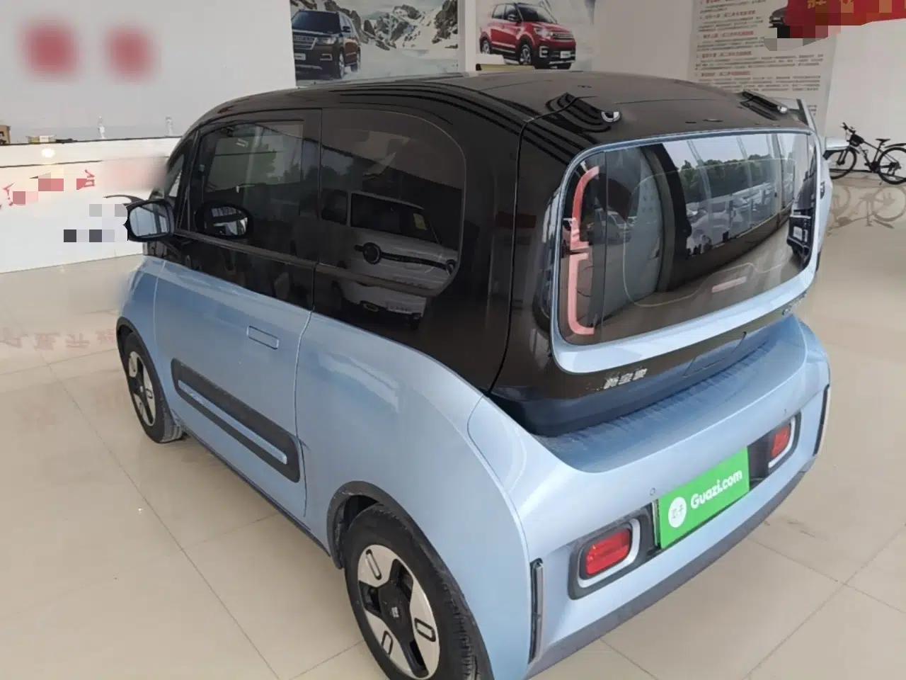 Baojun E300 2020 Plus Interstellar Smart Edition — миниатюра 4