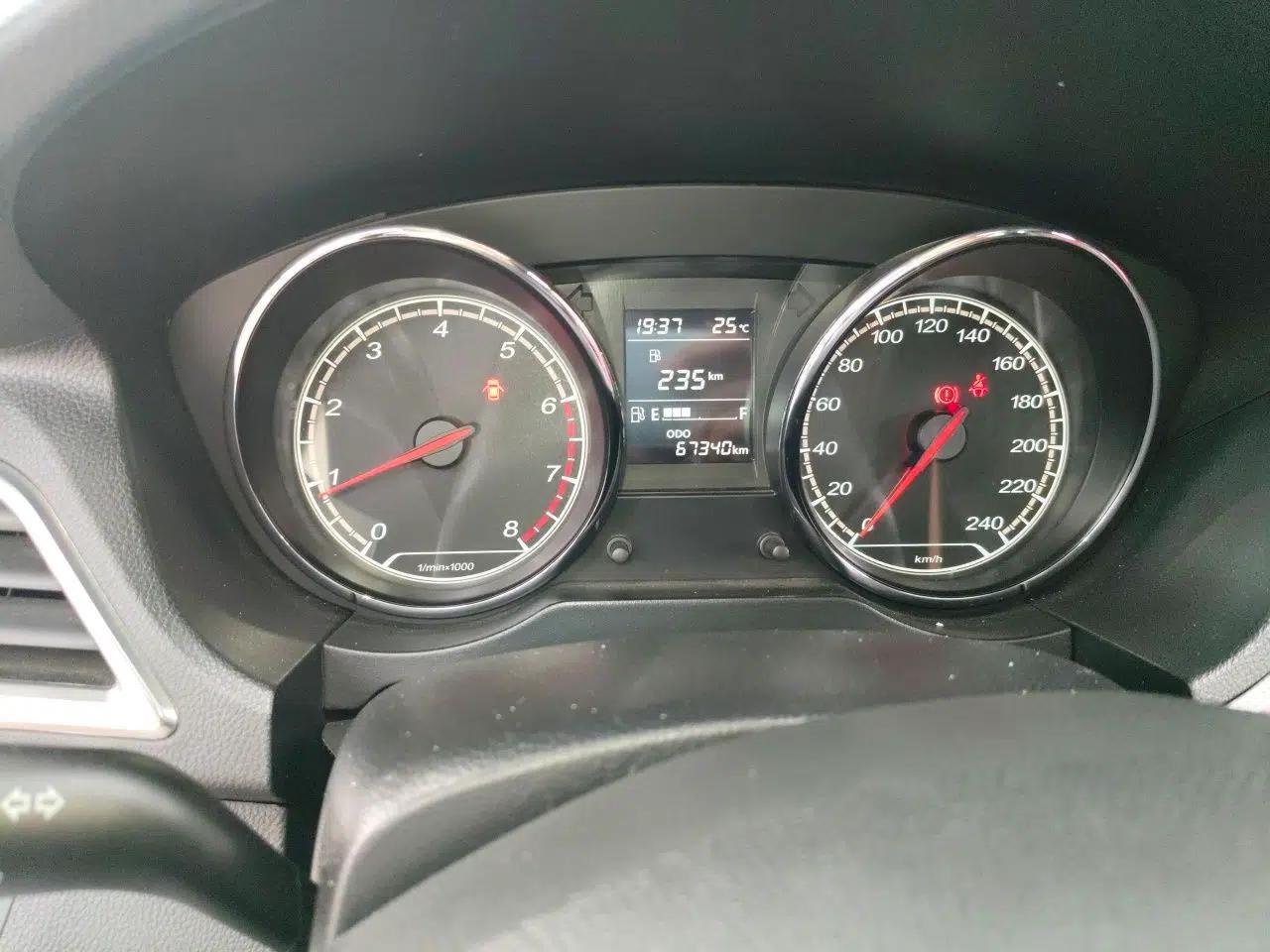 Bestune B30 2016 1.6L manual luxury version — миниатюра 11