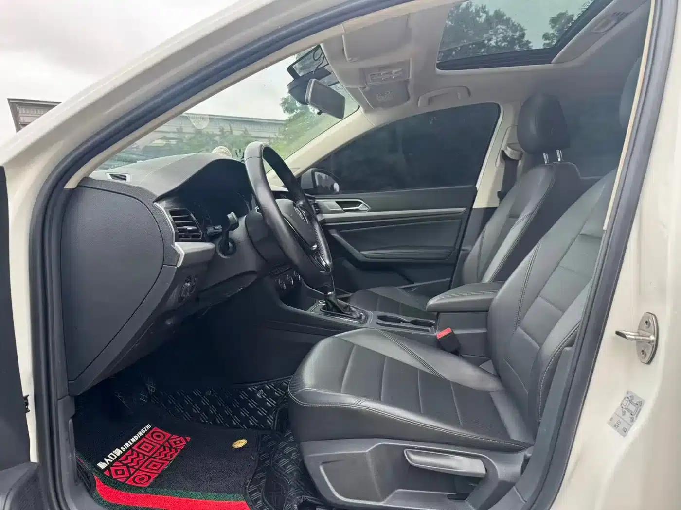 2019 Volkswagen Lavida EV Premium Edition — миниатюра 5