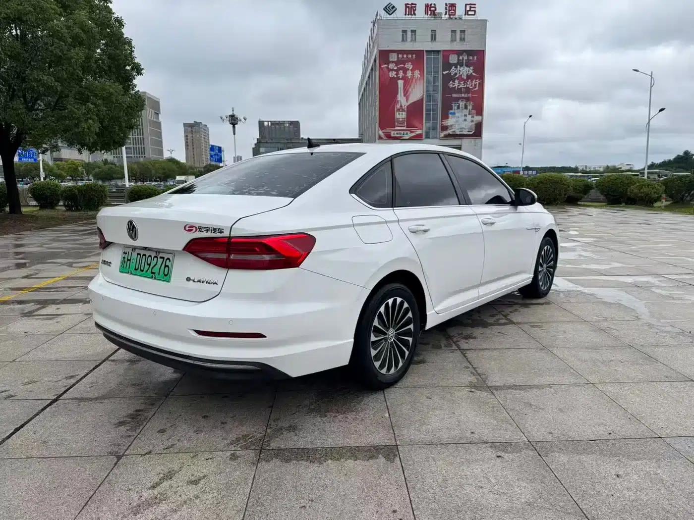 2019 Volkswagen Lavida EV Premium Edition — миниатюра 7