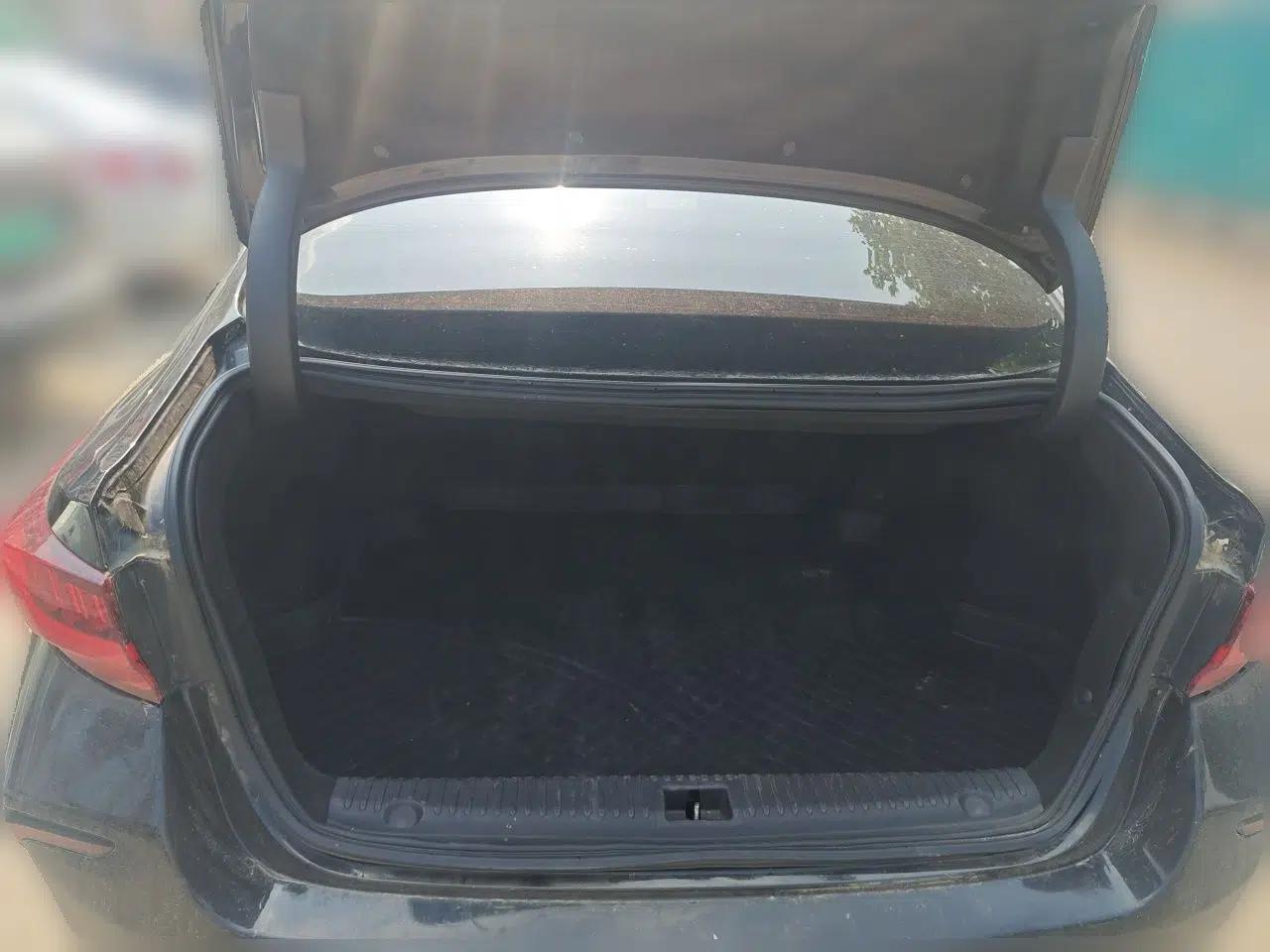 BAIC Beijing EU7 2019 Yifeng Edition — миниатюра 19
