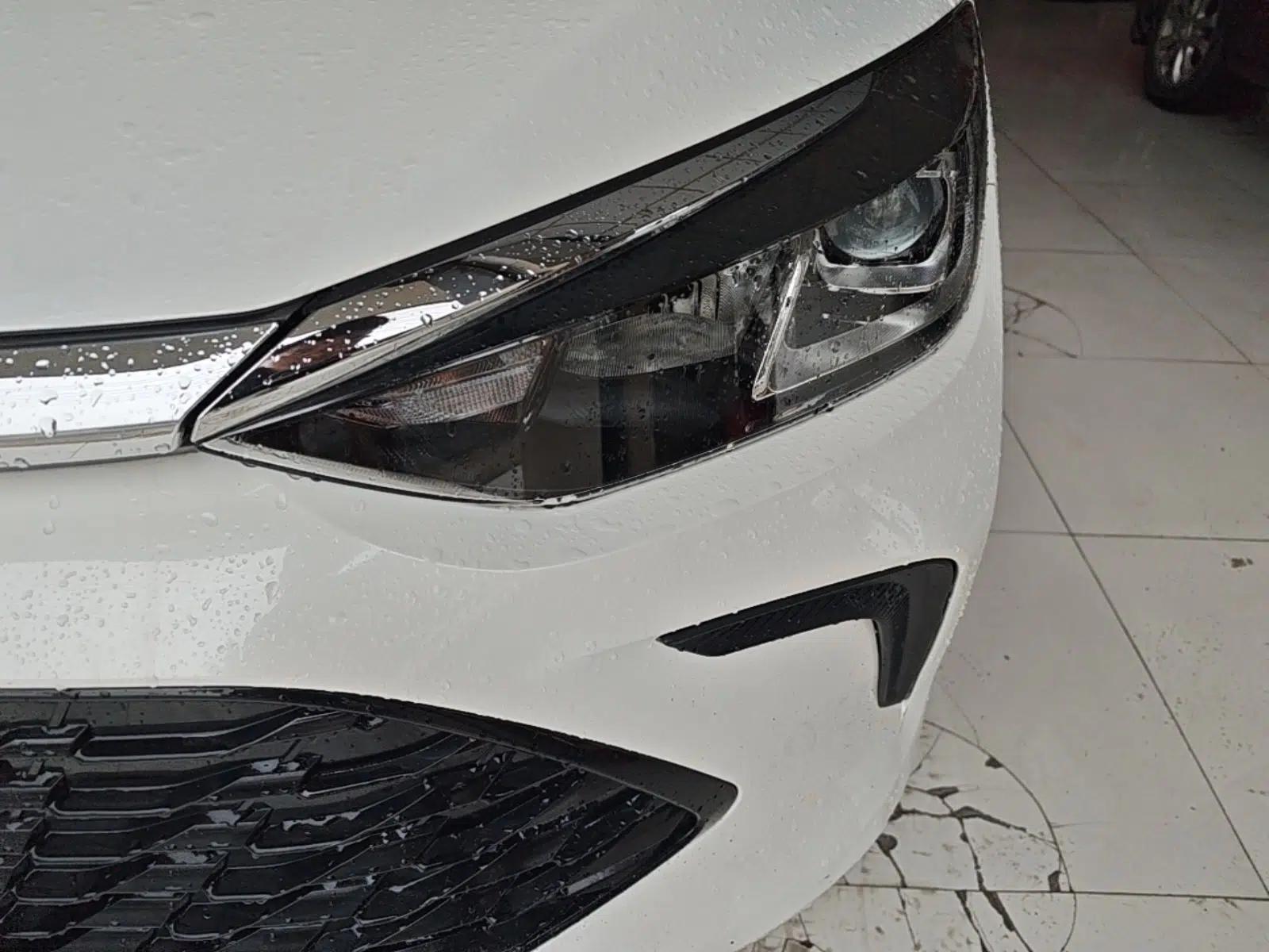 BAIC Beijing U5 PLUS 2021 1.5L CVT Luxury Edition — миниатюра 8