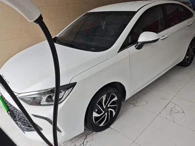 BAIC Beijing U5 PLUS 2021 1.5L CVT Luxury Edition