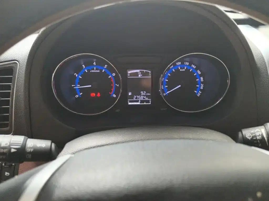 Fengxing SX6 2016 1.6L Manual Premium Edition — миниатюра 4