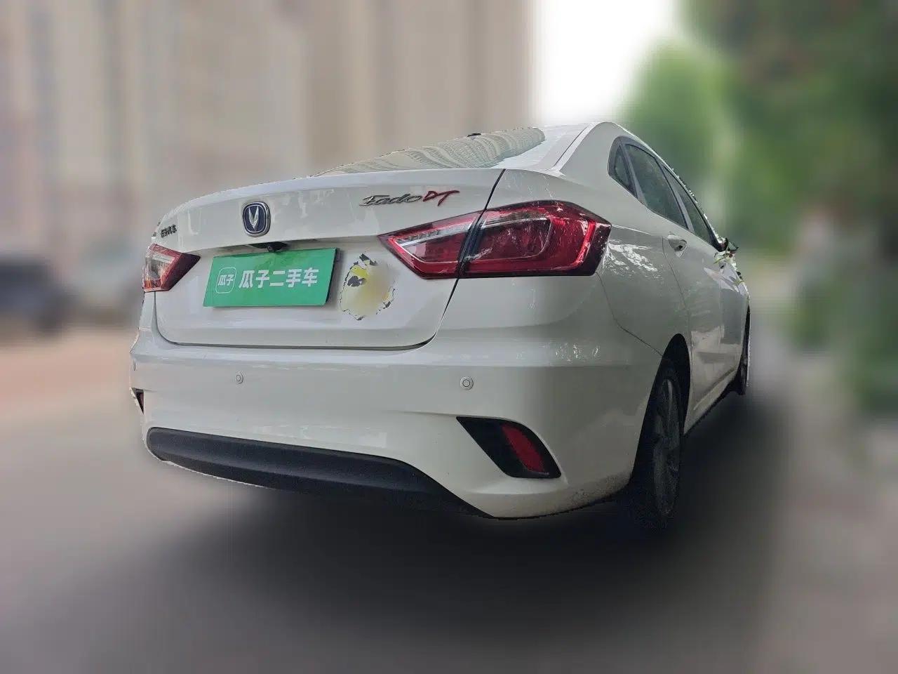 CHANGAN Eado DT 2018 1.6L Manual Smart Enjoyment Model — миниатюра 6