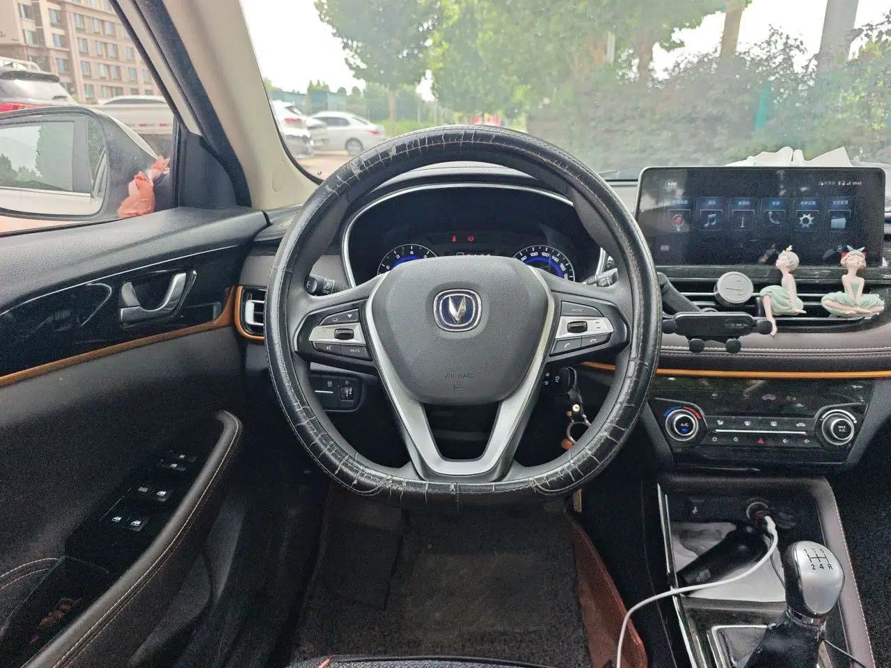 CHANGAN Eado DT 2018 1.6L Manual Smart Enjoyment Model — миниатюра 10