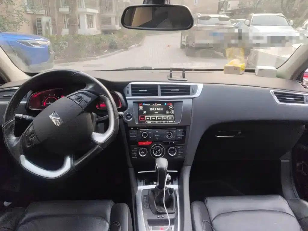 DS 6 2016 1.6T Luxury Edition THP160 — миниатюра 13
