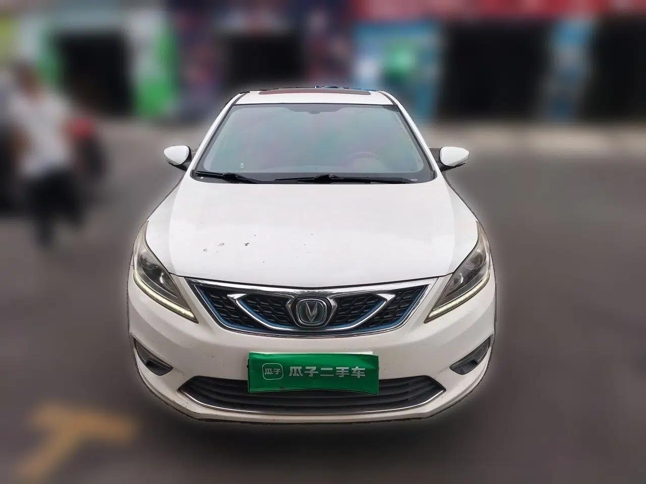 CHANGAN Eado New Energy 2018 1.0T PHEV Navigation Model — миниатюра 2