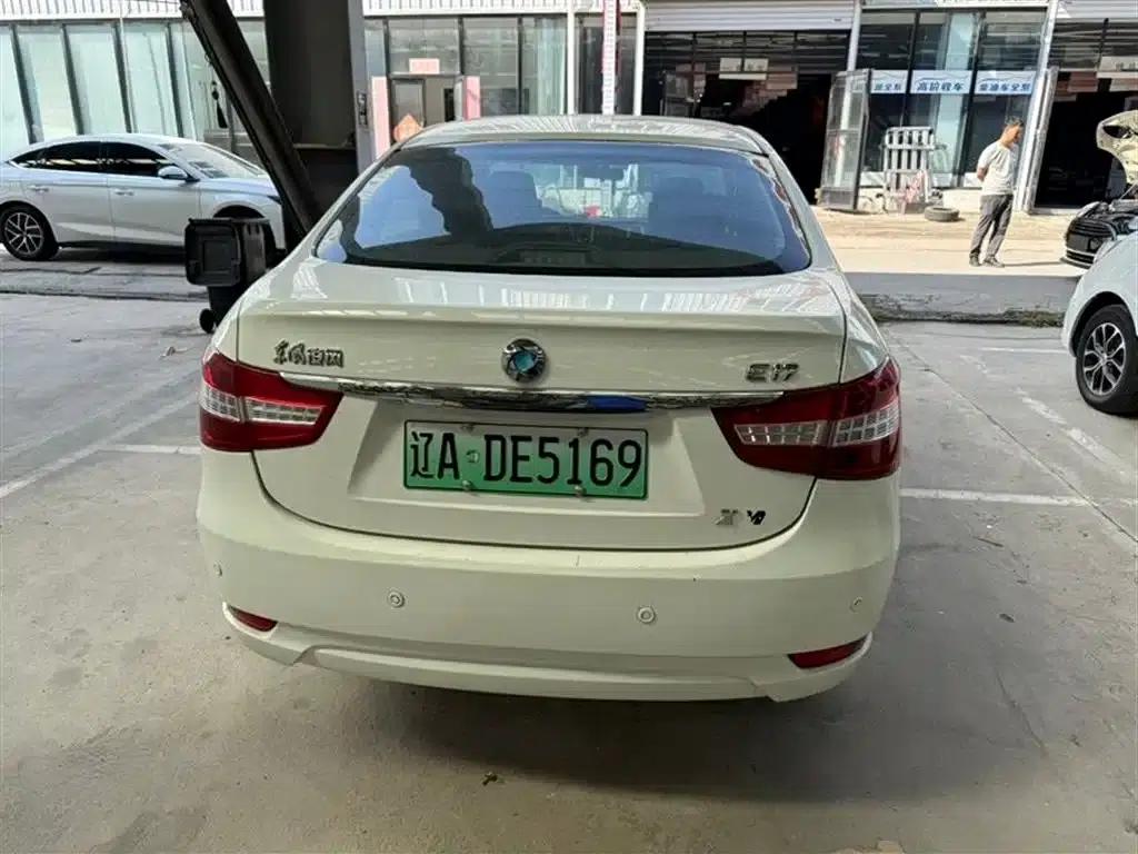 Junfeng E17 2018 Standard Edition — миниатюра 4