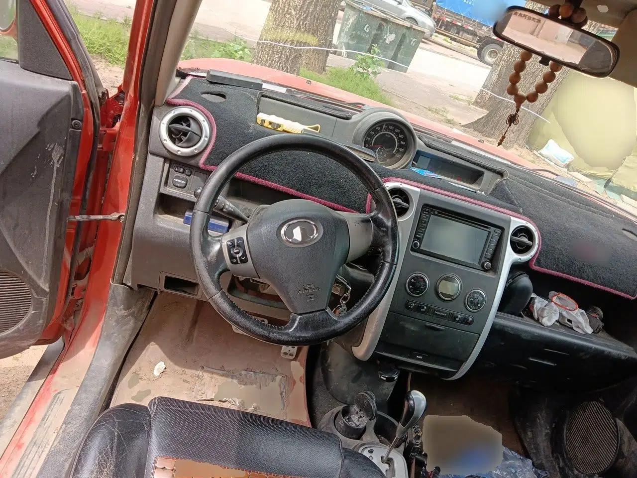 Great Wall M2 2010 1.5L CVT with Sunroof — миниатюра 10