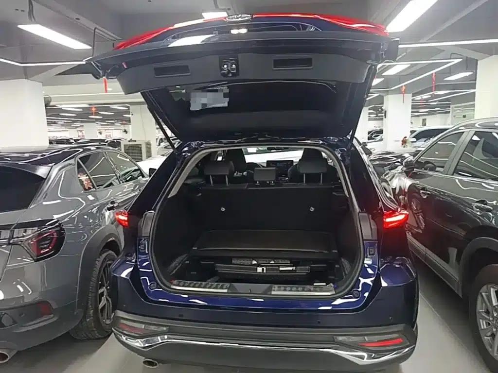 HARRIER 2023 2.0L CVT 2WD Premium Edition — миниатюра 19