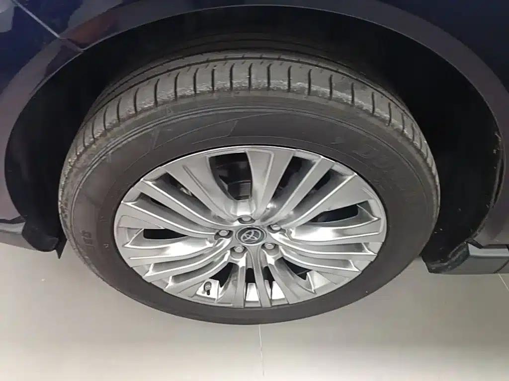 HARRIER 2023 2.0L CVT 2WD Premium Edition — миниатюра 23