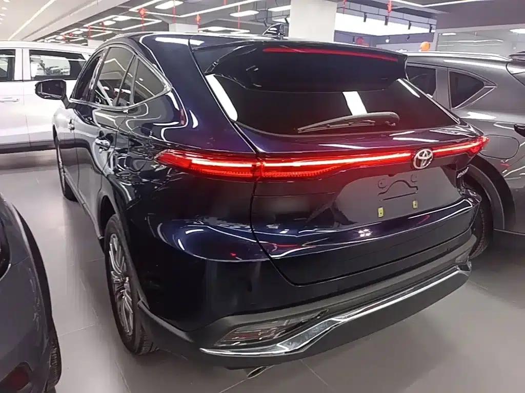 HARRIER 2023 2.0L CVT 2WD Premium Edition — миниатюра 5
